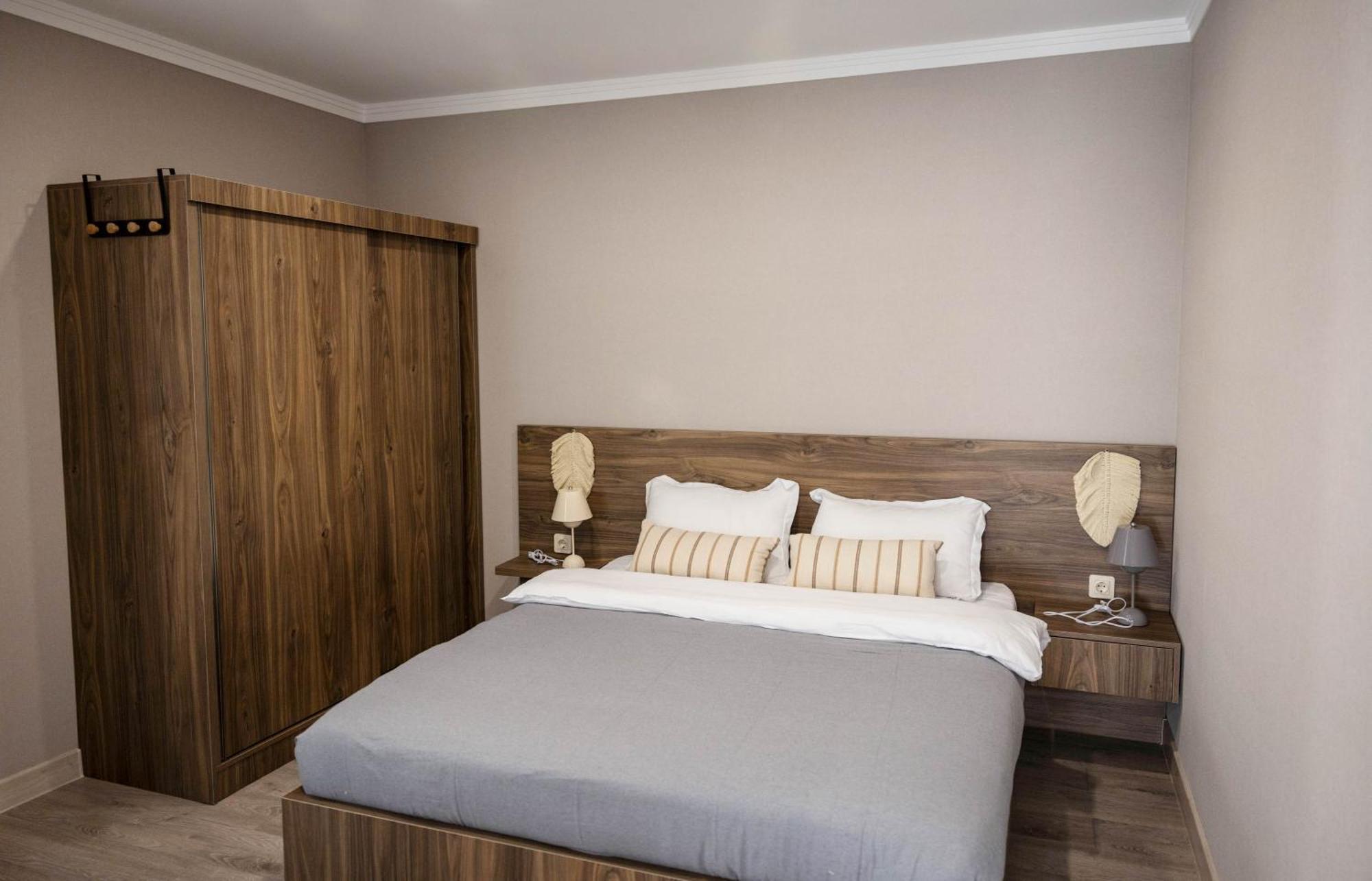 Green Side Apart Hotel Batumi Zewnętrze zdjęcie